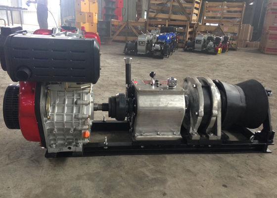 satın al 5 Ton Capacity Diesel Engine Wire Rope Winch for Cable Pulling with Compact Structure online manufacture