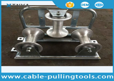 satın al Galvanized Aluminum Heavy Duty Triple Corner Cable Roller , Rated Load 10KN online manufacture