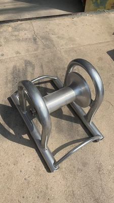 satın al 10KN Rated Load Heavy-Duty Aluminum Straight Line Cable Roller for Smooth Wire Pulling in Underground & Overhead Cable Installation online manufacture