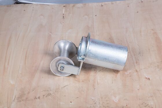 satın al Kolay Kablo Beslemesi için 1 Yıl Garantili ve 4.3kg Ağırlığında Sağlam Çelik Kablo Giriş Ağzı Makaralı Rulo online manufacture