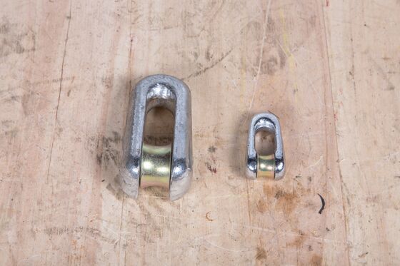 satın al Kablo çekimi için U şeklinde güçlendirilmiş tasarım ve yüksek kaliteli alaşımlı çelik ile 50kN ağır görevli pilot tel bağlantısı online manufacture