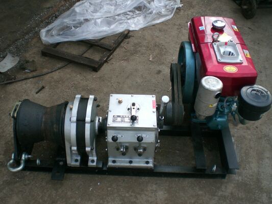 satın al 5-Ton Capacity Diesel Engine Powered Capstan Winch for High-Speed Cable Pulling and Lifting online manufacture