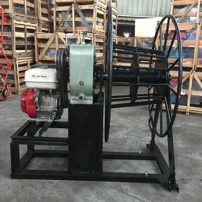 satın al 8 ton kapasiteli çelik inşaat kablo vinç çekicisi, ağır yük çekimi için güvenlik kilitli online manufacture